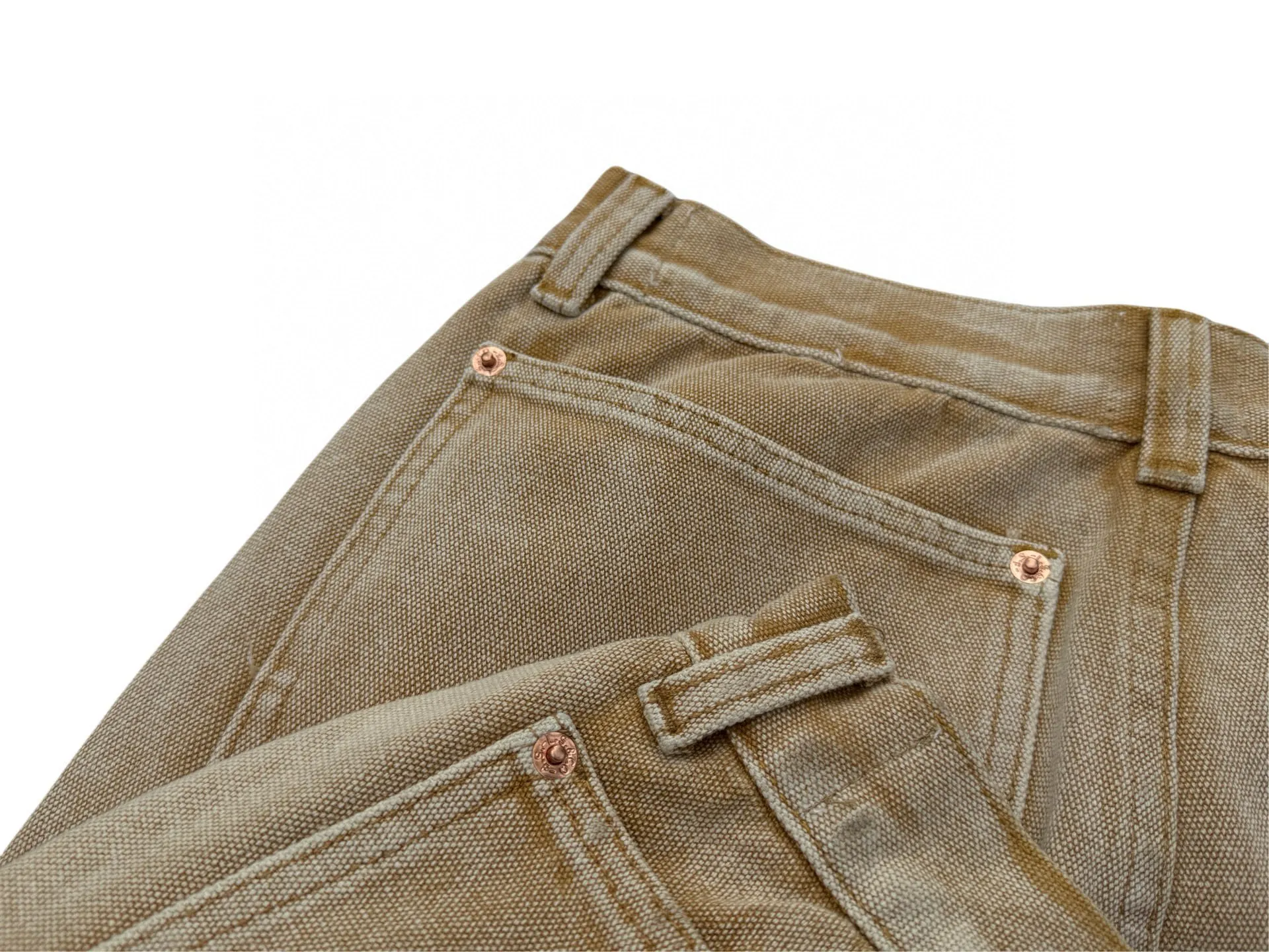 P250💰G91 GALLERY DEPT. Spliced ​​patches, ink-splashed denim bell-bottoms, washed distressed spliced ​​jeans, denim washing factory. During the process, the owner of the washing factory helped introduce a boss who once worked at the Levi OEM factory and then started his own business. This also paved the way for the following styles. Therefore, Levi's remodeled single product for the base plate is really familiar. Whether it is the fabrics supplied or the lathes used in production, there is nothing to choose from. -Color: Black -Size: S-XXL (corresponding to 28-36)